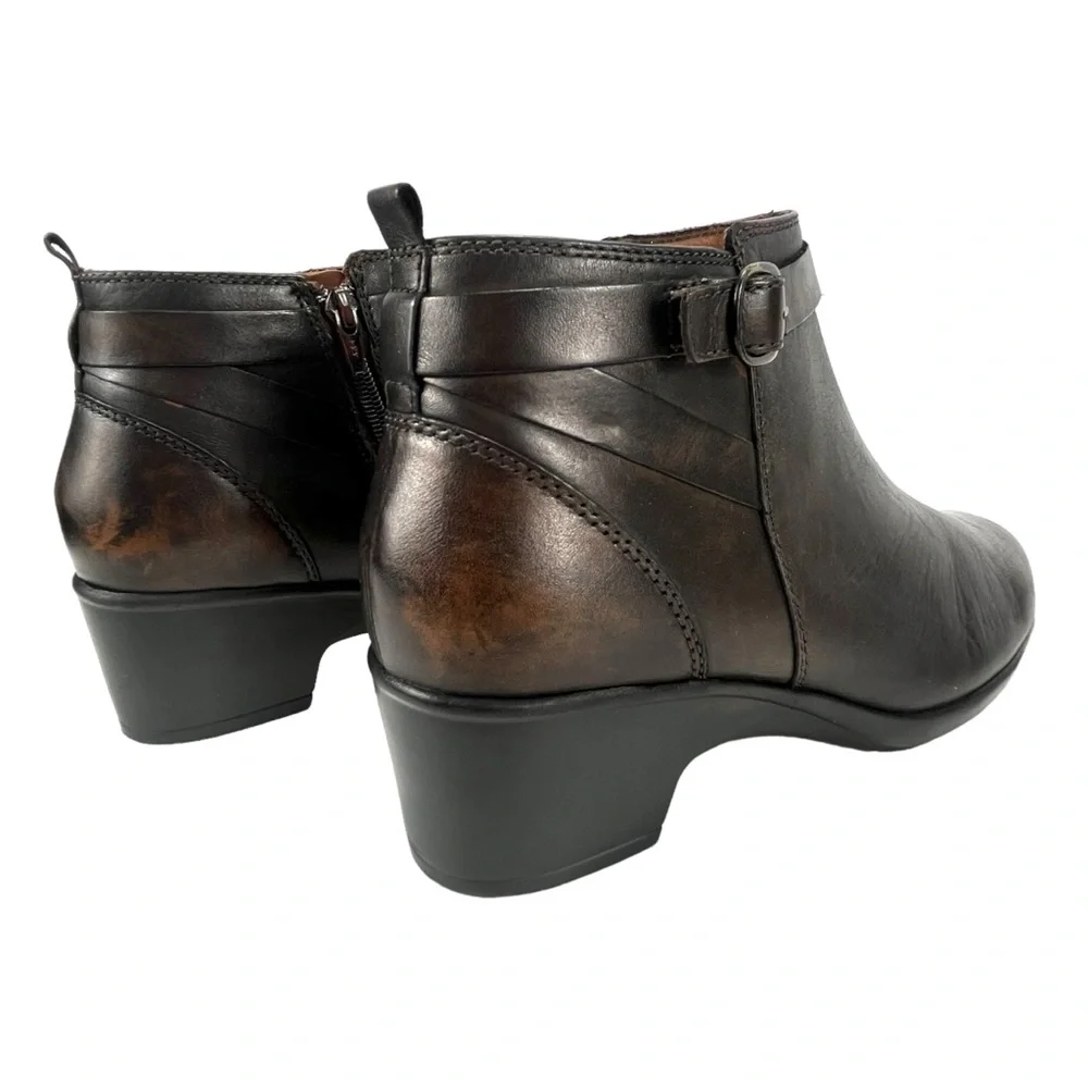 Clarks Women 9.5W Malia Hawthorn Brown Leather Side Zip‎ Ankle Boot